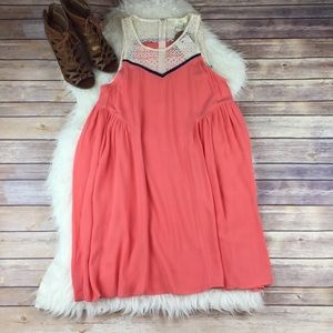 NWT☀️Coral Sleeveless Dress with Lace Trim